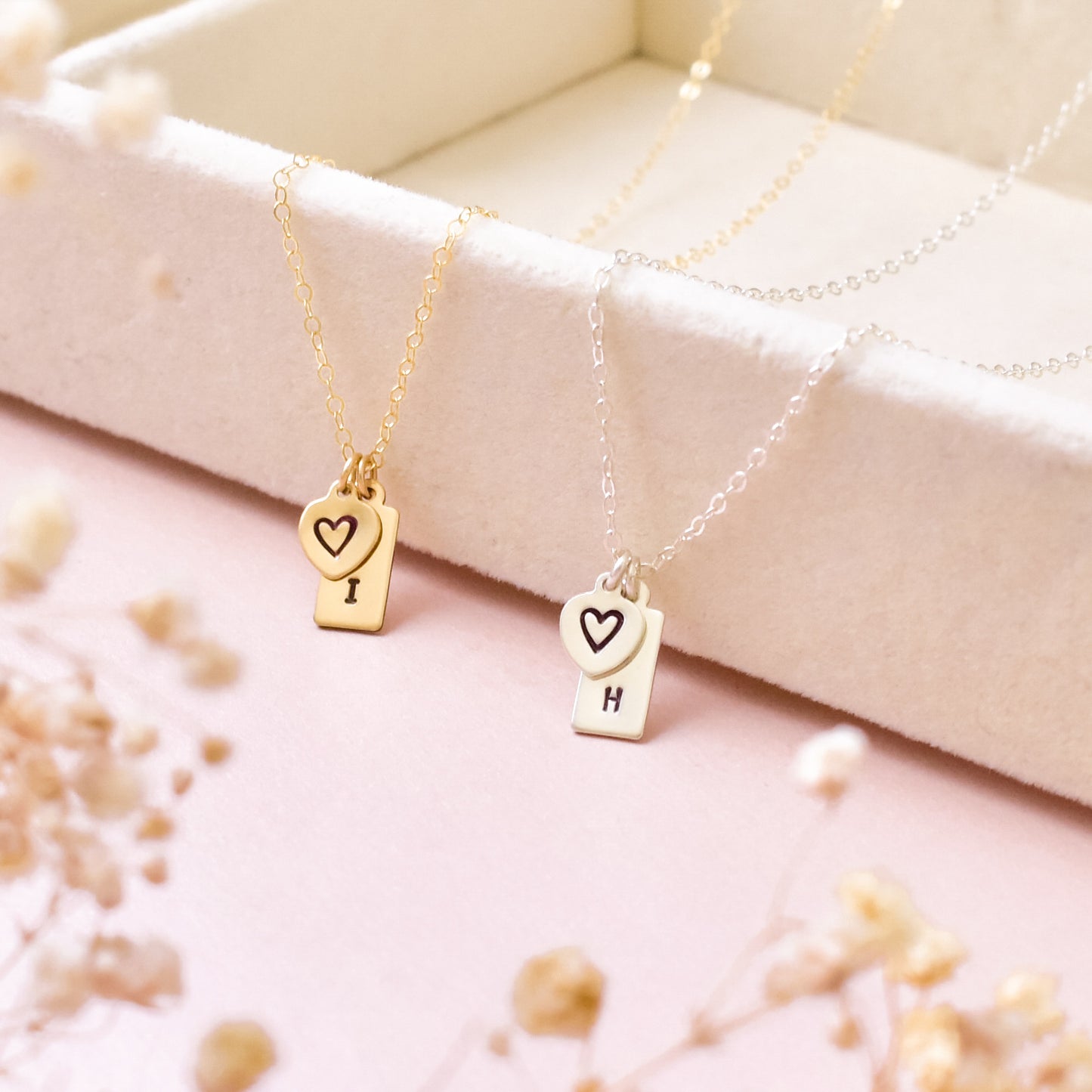 Personalized tag necklace