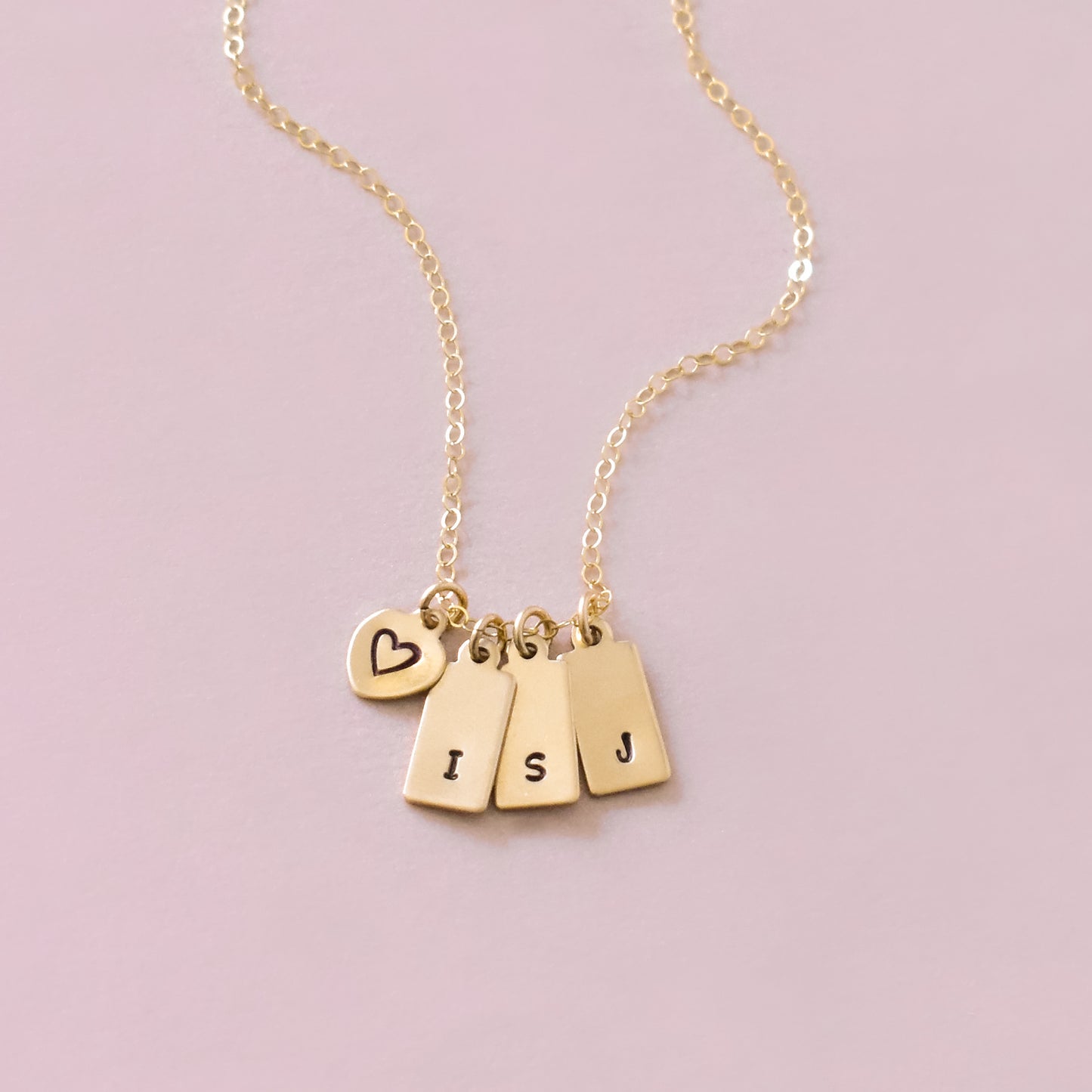 Personalized tag necklace