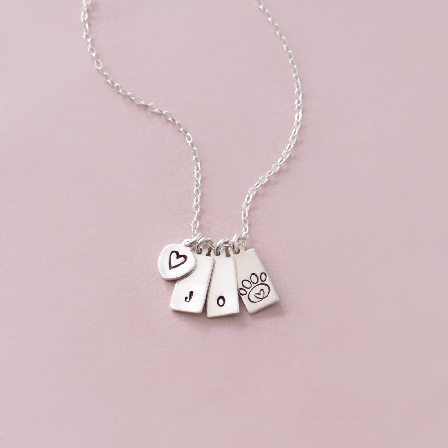 Personalized tag necklace