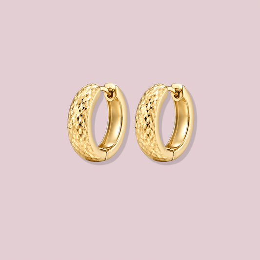 14K Solid Gold Diamond Cut Hoop Earrings.